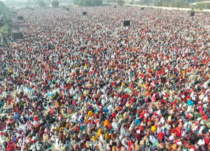 जयगुरुदेव मेले में उमड़ रहा है आस्था का सैलाब