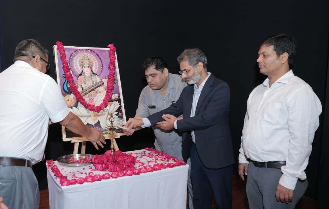 भावी शल्य चिकित्सकों को दी रेट्रोग्रेड इंट्रारेनल सर्जरी की जानकारी के.डी. हॉस्पिटल में सतत चिकित्सा शिक्षा पर कार्यक्रम आयोजित