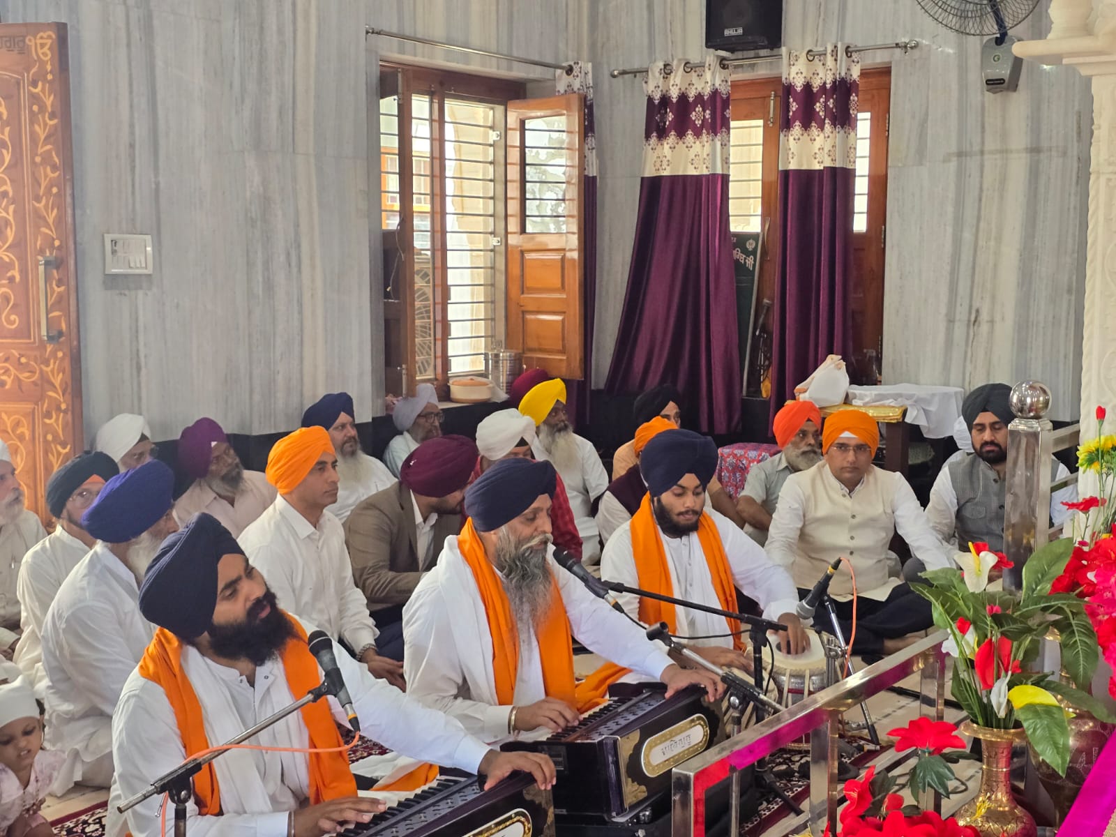 सिखों के चौथे गुरु रामदास की गुरु गद्वी दिवस बड़ी श्रद्धा भाव के साथ मनाया गया